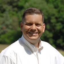 Garrett says 'yes' to legal weed