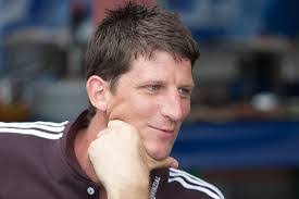 Daniel Kubes's Instagram, Twitter & Facebook