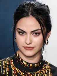 Camila Mendes