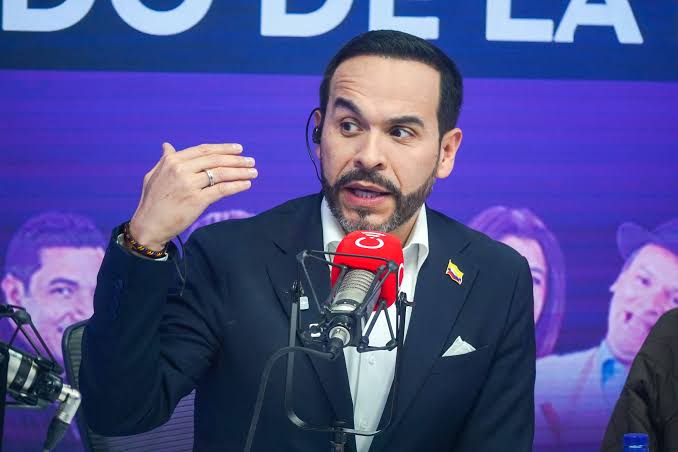 Cómo se financiarán las cárceles que propone Abelardo de la Espriella? Esto  dice el candidato | Política | Caracol Radio