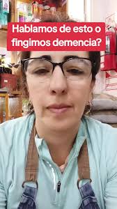 Los Abuelos Carlos Keen