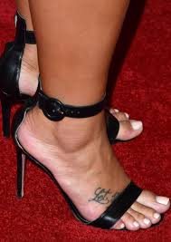 A huge turn off to most folks but there are also those (especially men) who think otherwise. Demi Lovato S Feet Wikifeet