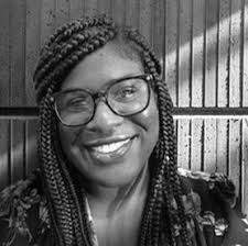 Regan Bowen's Instagram, Twitter & Facebook