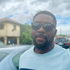 Gordon Cruz's Instagram, Twitter & Facebook