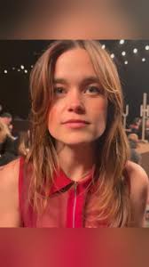 From ‘The White Lotus’ to the City of Light! ✨ SCH’s first time in Paris  and she’s already stealing the show at #ParisFashionWeek! Merci  @whowhatwear for capturing this stunning moment! Check out ...