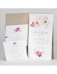 Ces petites pochettes cadeau en papier kraft naturel sont idéales pour vos cadeaux d'invités pour un mariage ou un anniversaire, mais aussi à noël pour confectionner un calendrier de l'avent original. Faire Part Mariage Pochette Kraft Et Fleurs Roses