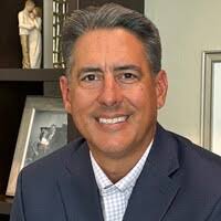 200+ "Efraín" profiles