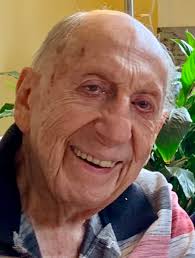 Richard Varhola's Instagram, Twitter & Facebook