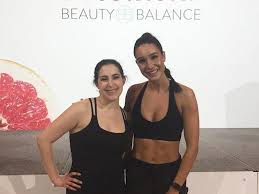 Let me know what you think in the. I Tried Kayla Itsines S Bikini Body Guide Workout Business Insider