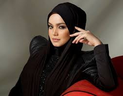 Lagu baru siti nurhaliza mp3 ✖. Dato Siti Nurhaliza Hari Kemenangan Lagu Baru Raya 2016 Khatyaiman