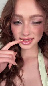 Crea un maquillaje único basado en tu MBTI