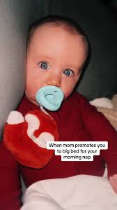 Arianna Ball (@w0ahari)