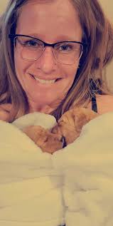 Very good posing effort by 12 week old Mesa. 😂 She'll get it.