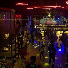 Discotheque definition, a nightclub for dancing to live or recorded music and often featuring sophisticated sound systems, elaborate lighting, and other effects. Discotheque In Jalandhar Picture Of Denuevo Club Lounge Jalandhar Tripadvisor