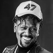 Jordan Sain (Jordan25Sain@)