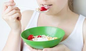Eu folosesc proteina whey cu. FÄƒinÄƒ De OvÄƒz Pe ApÄƒ Pro È™i Contra Care Sunt Argumentele Pro È™i Contra FÄƒinii De OvÄƒz La Micul Dejun Reguli Pentru Respectarea Unei Diete FÄƒrÄƒ OvÄƒz FÄƒrÄƒ Sare