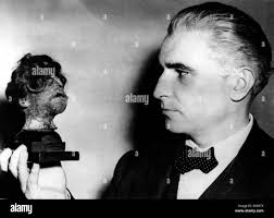 Thomas dodd hi-res stock photography and images