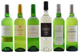 Boire du vin vin et fromage bon vin verre de vin bouteille grands vins de bordeaux vin bordeaux vin blanc vin rouge. Les Vins Blancs Secs De L Ete Site Officiel Bordeaux Com
