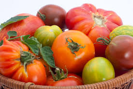 One tomato is 20 calories, which is considered a small calorie. Tomatoes Health Benefits Nutrition Facts Live Science