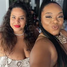 Can't let the day rollover without publicly shouting HAPPY BIRTHDAY to my  sister!!!! 30 years of friendship/sisterhood looks so good