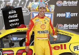 While kevin harvick claimed the checkered flag at this event last year, the 2018 nascar champion was able to hold off challenges from penske teammate brad keselowski and kyle busch to. Joey Logano Scores Victory In Dramatic Cup Series Dirt Race At Bristol Racedayct Com