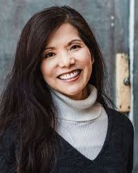 Fern Kelly's Instagram, Twitter & Facebook