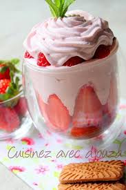 Mousse De Fraises Au Mascarpone Et Fromage Blanc Recette Mousse Fraise Recette Fraise Mascarpone Recette Avec Des Fraises