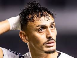 Adriel fica no Grêmio após negociação com Athletic não avançar