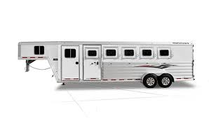 2002 longhorn (3) horse slant load gooseneck trailer with a front tack room that has saddle racks and bridle hooks. Horse Gooseneck 8542 Legend Featherlite Horse And Livestock Trailers
