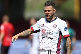 As sunny as the french riviera, nendaz is perfect for a number of outdoor activities such as skiing (on 400 kilometers of slopes), winter and summer hiking, exploring the area's ancient waterways, or mountain biking. Inter Linked Cagliari Midfielder Nahitan Nandez Could Be On His Way To Roma Italian Media Claim