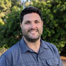 Learn More About Daisy's Leaders, Support and Branch Leaders