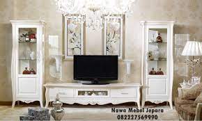 Mirip dengan inspirasi sebelumnya, ruang tamu type 36 ini juga hanya diisi dengan sebuah sofa, meja, dan karpet. Pin Di Mobilier De Salon