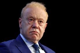 Anthony Pratt's Instagram, Twitter & Facebook