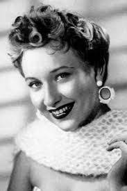 Ingrid Stark's Instagram, Twitter & Facebook