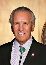 Dustin Snell's Instagram, Twitter & Facebook