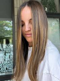 Some painted pieces to brighten up this brunette🤎