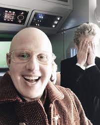The Doctor And Nardole S Relationship In One Picture Doctor Who 12th Doctor Doctor Who Companions