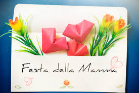 Disegni con scritte per la festa della mamma. Festa Della Mamma Quando Si Festeggia In Italia E Nel Mondo Le Origini E Il Significato Greenme
