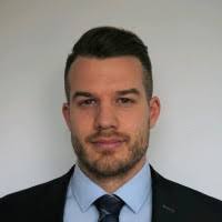 300+ perfiles de «Ellinger»