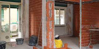 Come ristrutturare casa, consigli rivestimenti, costi e tempi per lavori abitazione, scelta porte e finestre. Costi Ristrutturazione Casa Quanto Costa Ristrutturare Casa Facileristrutturare It