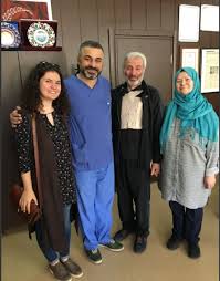 Prof Dr Ahmet Akgul Baypas Ameliyatinda Kalbe Konulan Damarlar