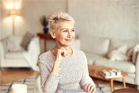 Schönesten damen kurzhaarfrisuren 2020 haartrends. Pixie Cut Fur Frauen Uber 50 Das Sind Die Schonsten Looks