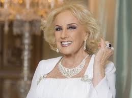 Una mujer casada el 1945 mirtha legrand conoció al que sería el amor de su vida, el cineasta de origen francés daniel tinayre. Le Propuse Casamiento A Mirtha Legrand Joven Actor Le Declara Su Amor Y Ya Pusieron Fecha Minuto Neuquen