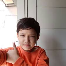 Alwi assegaf juga punya semangat tinggi di bidang. Biografi Alwi Assegaf Penggambar