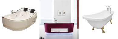 Membedakan area shower, toilet dan wastefel untuk kesan nyaman dengan tiari kedap air warna hitam.selain cocok untuk rumah type 36 yang kecil, desain kamar mandi minimalis simpel seperti ini bisa juga diterapkan pada rumah modern yang ukurannya besar. 24 Perlengkapan Kamar Mandi Esensial Yang Anda Perlu Blog Ruparupa