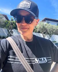 Jennifer Candy-Sullivan 💙