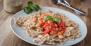 Pasta Mit Veganer Kichererbsen Arrabiata Rezept Rezepte Vegane Rezepte Kichererbsen
