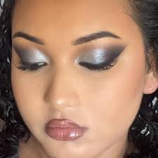 YARN MAKEUP by Christina Duerr @christina.alexandraa is undeniably laced  with meaning and interpretation. Love it!! Ib: @annas__sfx  @nettielombardimua ⠀⠀⠀⠀⠀⠀⠀⠀⠀ Makeup: @mehronmakeup liquid latex  @blendbunnycosmetics Longing palette (twist of ...