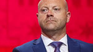 Oilers hire Bowman as GM less than 3 years since he resigned after  Blackhawks sexual assault scandal