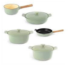 Ron Cast Iron Cookware Eight Piece Set In 2020 Cookware Set Cast Iron Cookware Set Cast Iron Cookware
